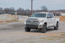Rough Country - Front Leveling Kit; 2.5-3 in. Lift; - 870