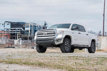 Rough Country - Front Leveling Kit; 2.5-3 in. Lift; - 870