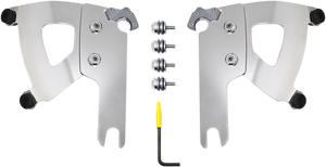 Memphis Shades - Road Warrior Mounting Kit - Polished - FLHRS/XS - Road Warrior Trigger-Lock Mount Kit - MEK2040