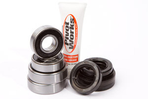 Pivot Work's Inc - Pivot Works Front Wheel Bearing Kit Honda Atv - PWFWK-H05-400