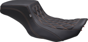 Mustang - Seat Squareback Ddiamond Black Org Thrd Smth Pass - 88416MO