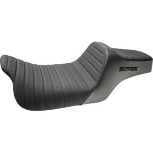 Slyfox - Seat Highnoon Clsscstitch Vnyl W/slpstp Bklgo 08-24 Touring - 4710A-SlyFox Slyfox - Seat Highnoon Clsscstitch Vnyl W/slpstp Bklgo 08-24 Touring - 4710A-SlyFox