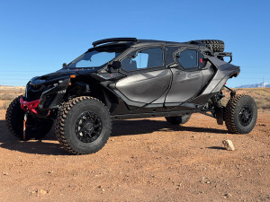 Can-am Maverick R 4-Seat Cab Enclosure "The Vault" Upper Side Doors & Panels (Patent Pending) - Dirt Warrior Accessories