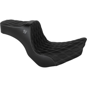 Slyfox - Seat Chariot 2up Black Vinyl W/slvr Logo/dd Stitch Softail - 4730D