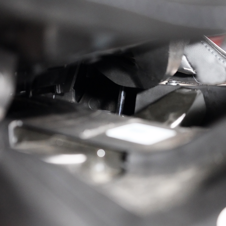 Show Chrome - Seat Shock Can-am Rt - 41-269