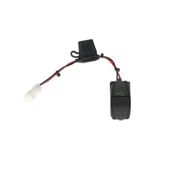 XTC Can-Am Maverick X3 / R Plug & Play Dual USB Power Port 5V 4.2A W/ Amber LED - USB Cover & Harness - CAN-SW-USB-2A