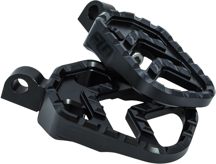 Flo Motorsports - Savage Series Footpegs Black - V-800BLK