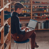 HP EliteBook 835 G10 Laptop 33.8 cm (13.3") WUXGA AMD Ryzen™ 7 PRO 7840U 16 GB LPDDR5-SDRAM 512 GB SSD Wi-Fi 6E (802.11ax) Windows 11 Pro Silver - 8A476EA