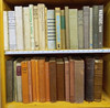 1 Meter of Antiquarian books Mixed Covers Met 17
