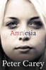 Peter Carey / Amnesia (Hardback)