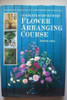 Daphne Vagg / Complete Step-By-Step Flower Arranging Course (Coffee Table Book)