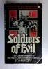Tom Segev / Soldiers of Evil: The Commandants of the Nazi Concentration Camps (Older Edition Small Paperback)