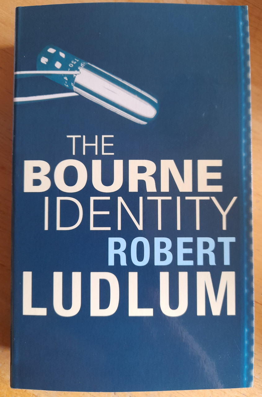 Ludlum, Robert - The Bourne Identity - PB - BRAND NEW