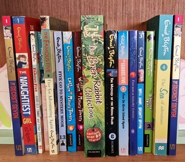 Enid Blyton (5 Random Titles)