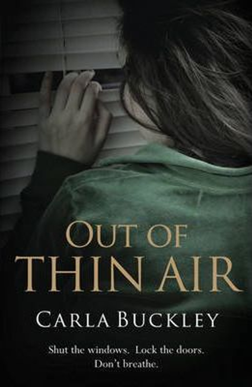Carla Buckley / The Things That Keep Us Here (Hardback)