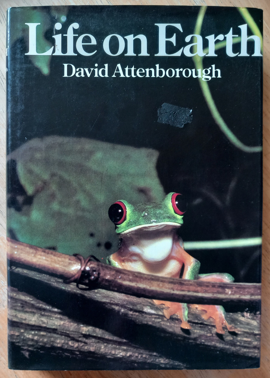 David Attenborough - Life on Earth - HB - 1979 - BBC - TheBookshop.ie