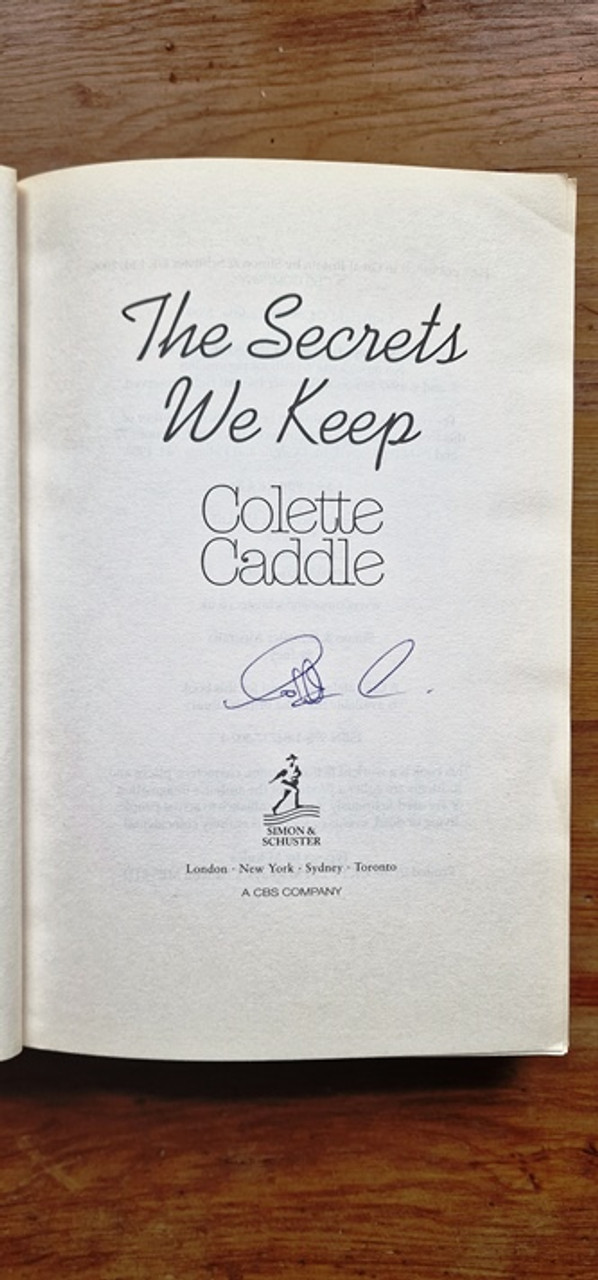 Colette Caddle / The Secrets We Keep (Signed by the Author) (Large Paperback)