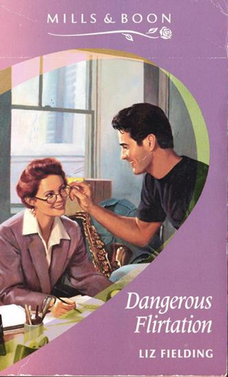 Mills & Boon / Dangerous Flirtation Mills & Boon / Dangerous Flirtation