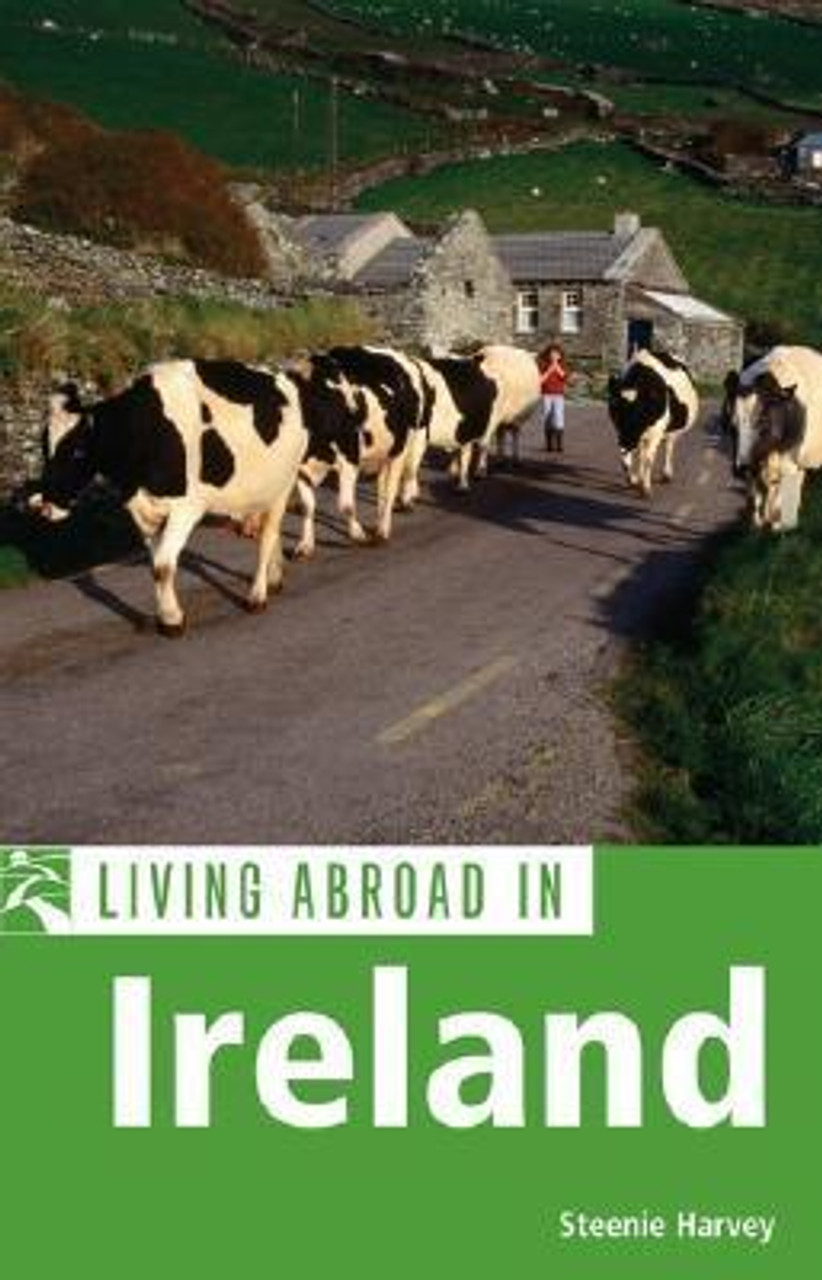 Steenie Harvey / Living Abroad in Ireland (Large Paperback)