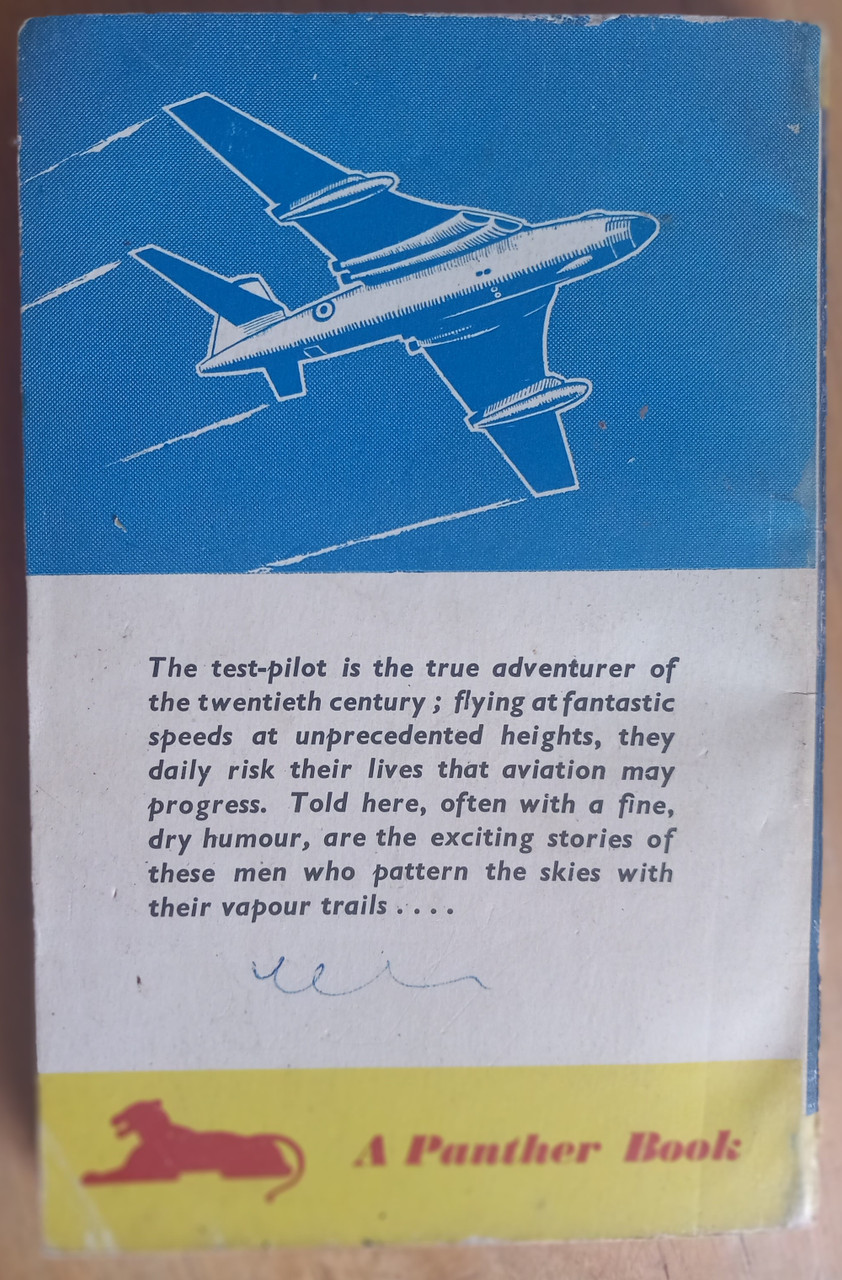 Mike Lithgow - Vapour Trails : The Men Who Fly at Supersonic Speeds - Vintage PB 1957