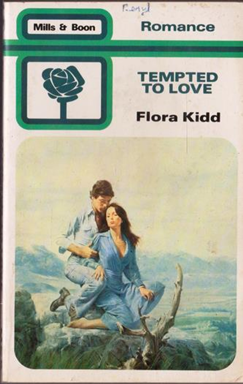 Mills & Boon / Tempted to Love