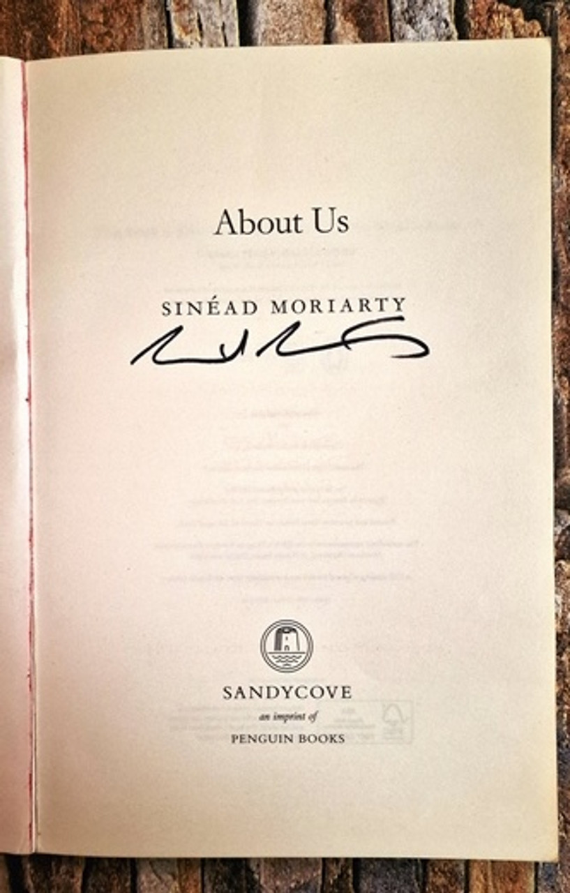 Sinead Moriarty / About Us (Signed by the Author) (Large Paperback)..