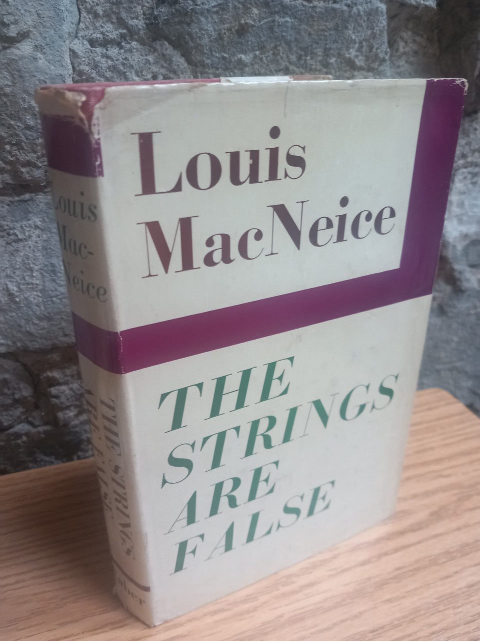 Louis MacNeice - The Strings Are False : An Unfinished Autobiography- HB -1965