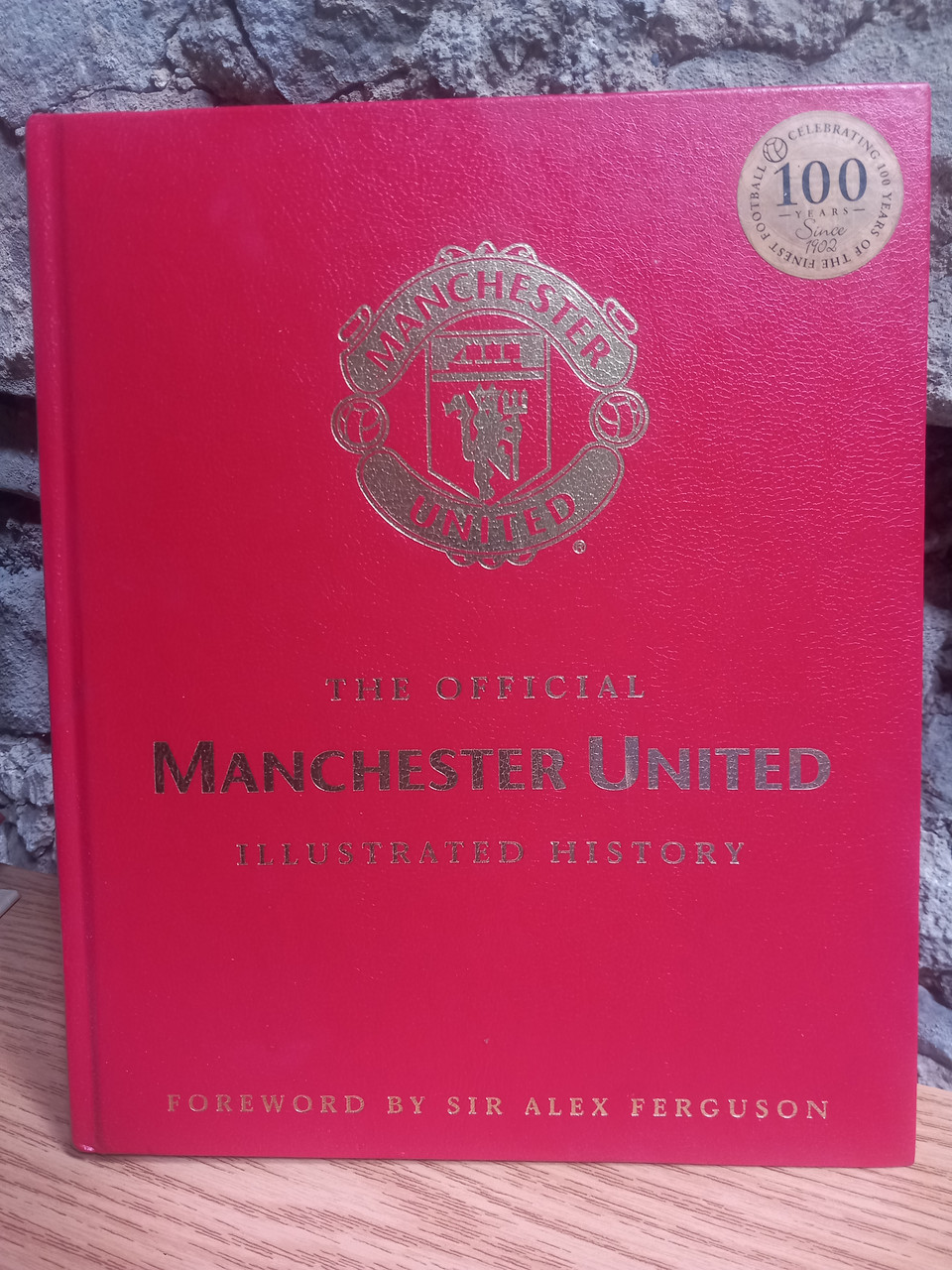 Manchester United - The Official Manchester United Illustrated