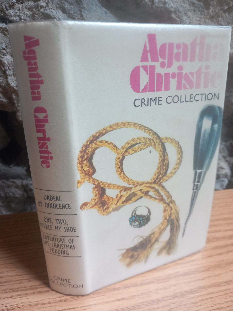 Agatha Christie - Agatha Christie Crime Collection - Hamlyn 1970 ( Ordeal by Innocence/ One, Two, Buckle My Shoe / Adventure of the Christmas Pudding) Omnibus