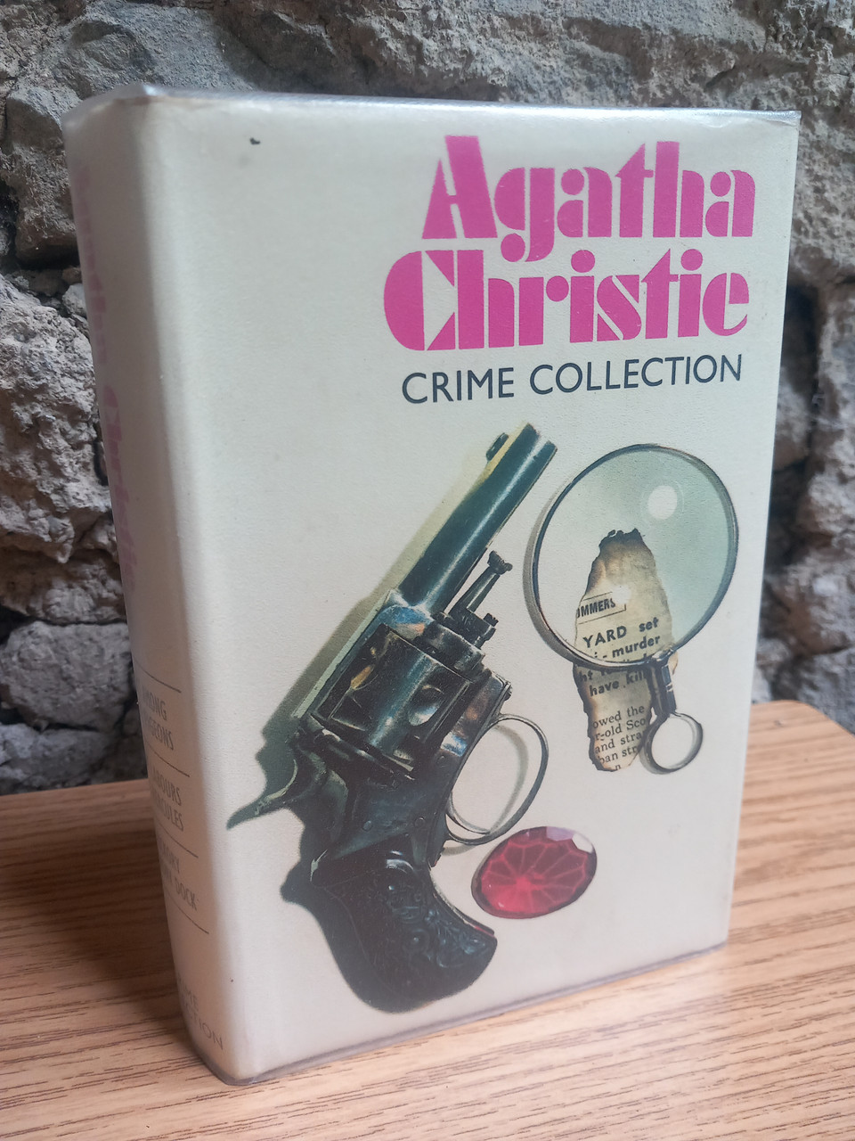 Agatha Christie - Agatha Christie Crime Collection - Hamlyn 1970 ( Cat Among the Pigeons/ The Labours of Hercules / Hickory Dickory Dock) Omnibus