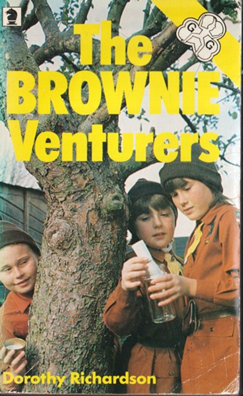 Dorothy Richardson / The Brownie Venturers (Lesser Grade Paperback) Dorothy Richardson / The Brownie Venturers (Lesser Grade Paperback)