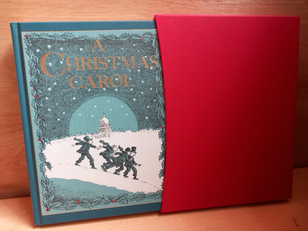 Charles Dickens - A Christmas Carol (Hardback Slipcased illustrated Folio Society Edition)