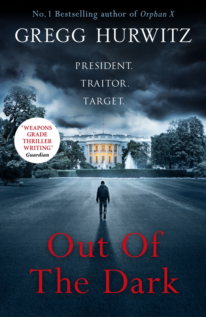 Gregg Hurwitz / Out of the Dark (Large Paperback)