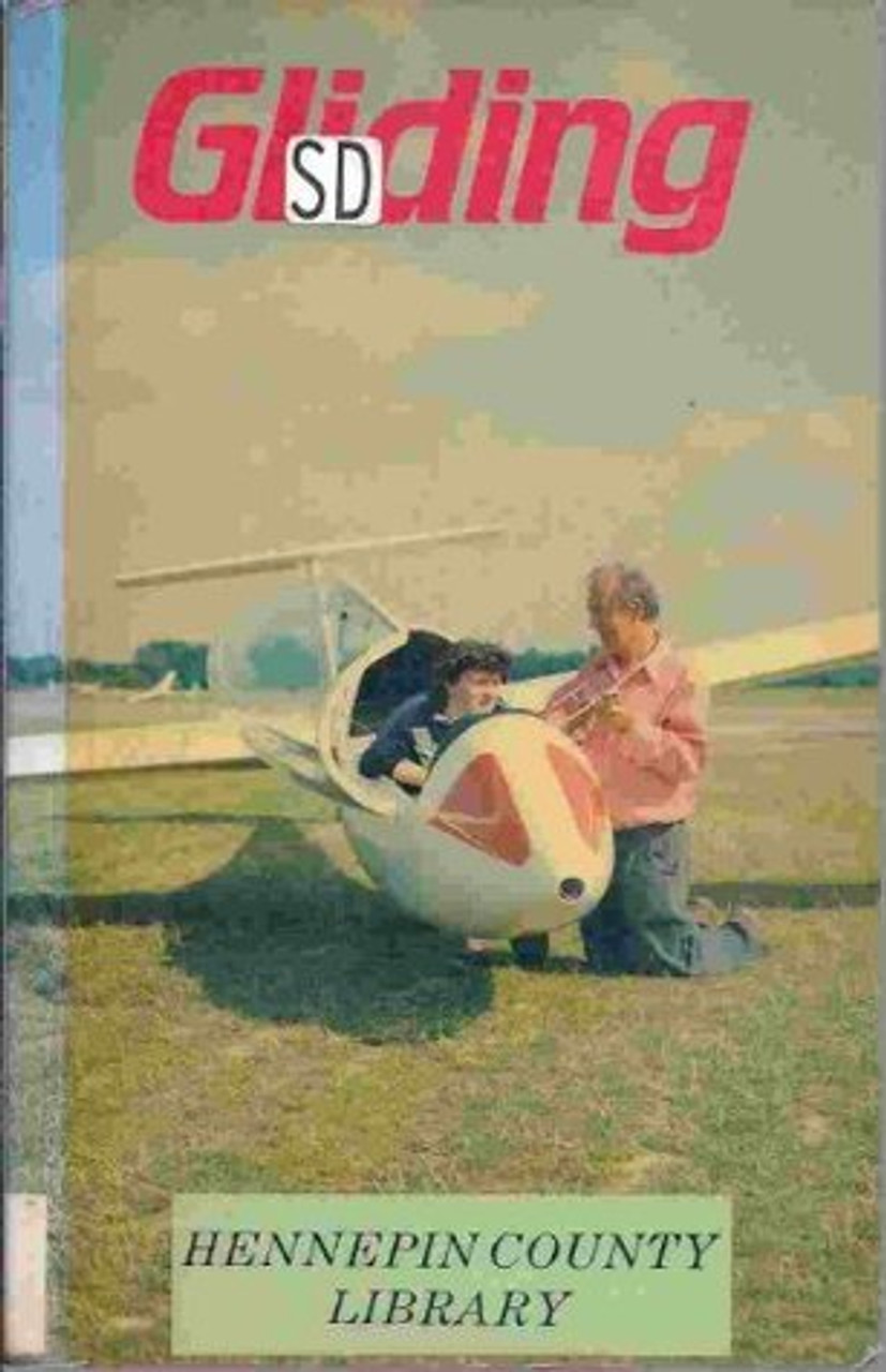 Derek Piggott / Gliding (Large Paperback)