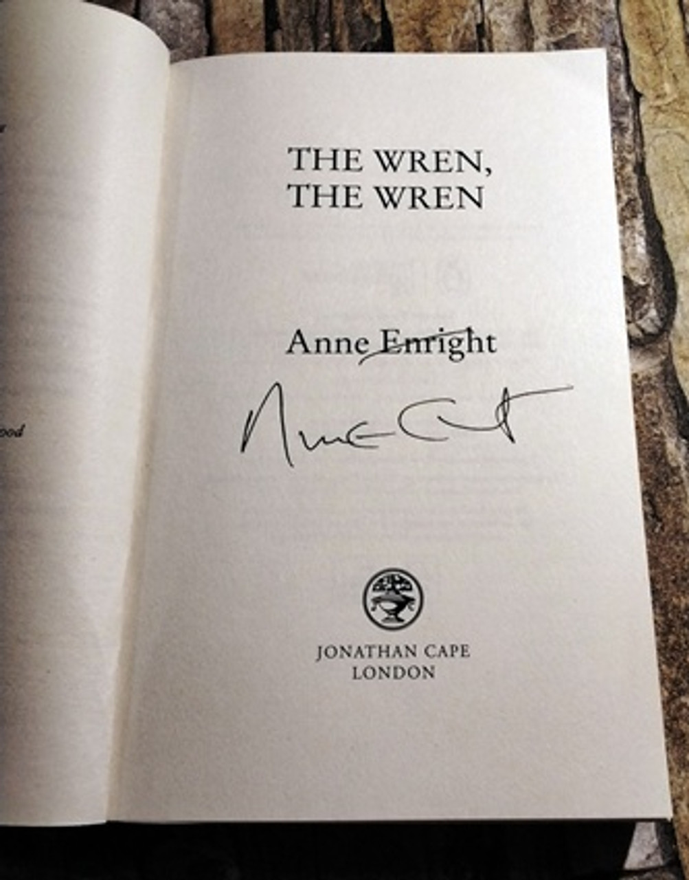Anne Enright / The Wren, The Wren. (Signed by the Author) (Paperback)