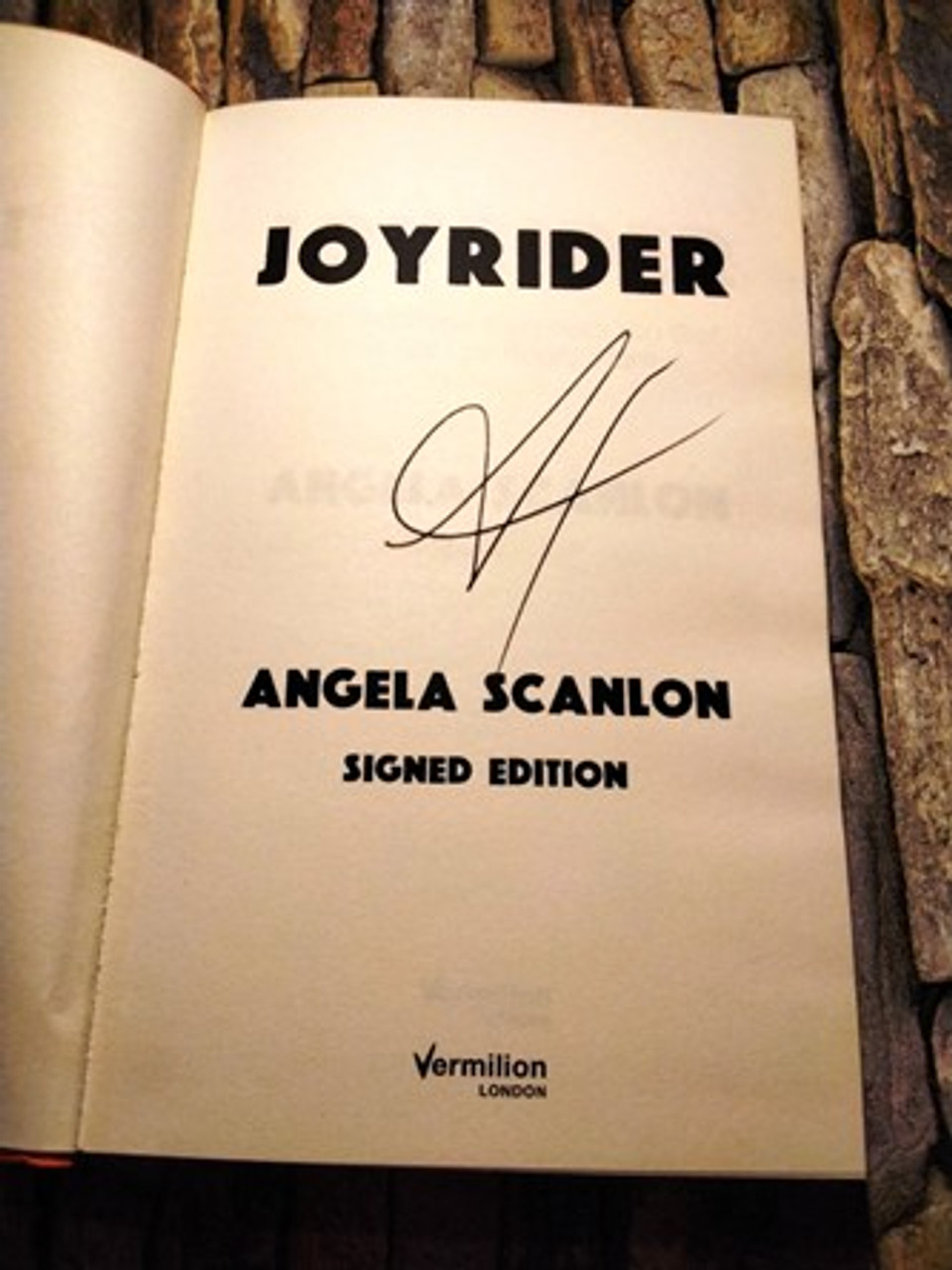 Angela Scanlon / Joyrider (Signed by the Author) (Hardback)