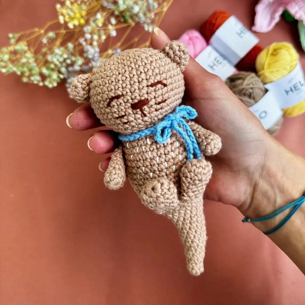 Ozzy Otter (Pouch pals)