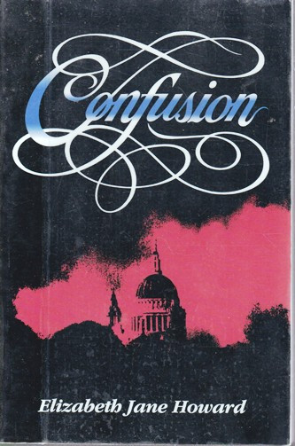 Elizabeth Jane Howard / Confusion (Large Print) (Large Paperback)