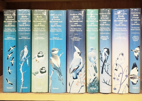 Handbook of the Birds of Europe the Middle East and North Africa: The Birds of the Western Palearctic (9 Book Collection)