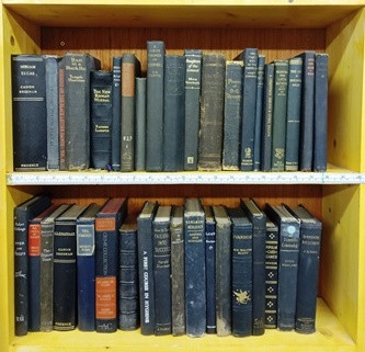 1 Meter of Antiquarian books Blue Covers Met 29