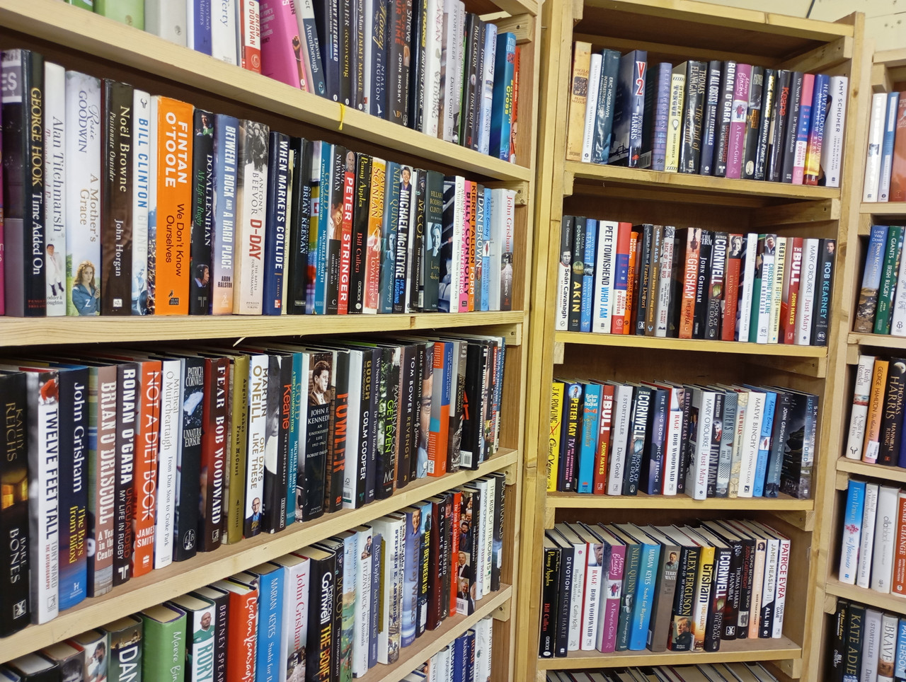 30 Wholesale Large Hardback Books