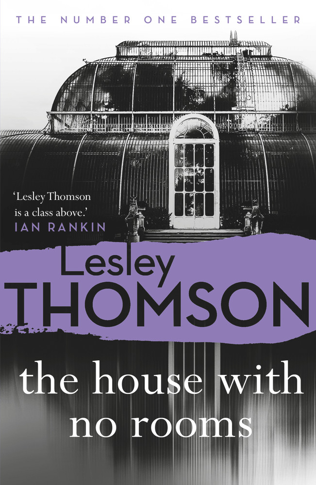 Lesley Thomson / The House With No Rooms