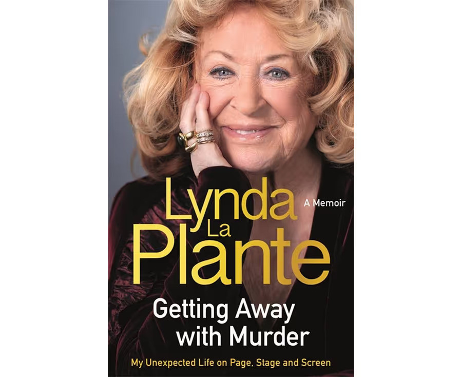 Lynda La Plante / Getting Away With Murder (Large Paperback)