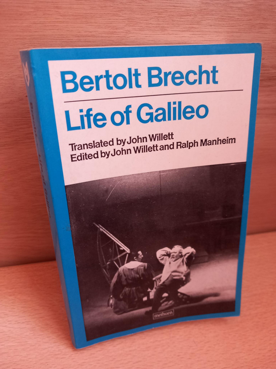 Bertolt Brecht - Life Of Galileo ( PB - Translated by John Willett) Methuen PB