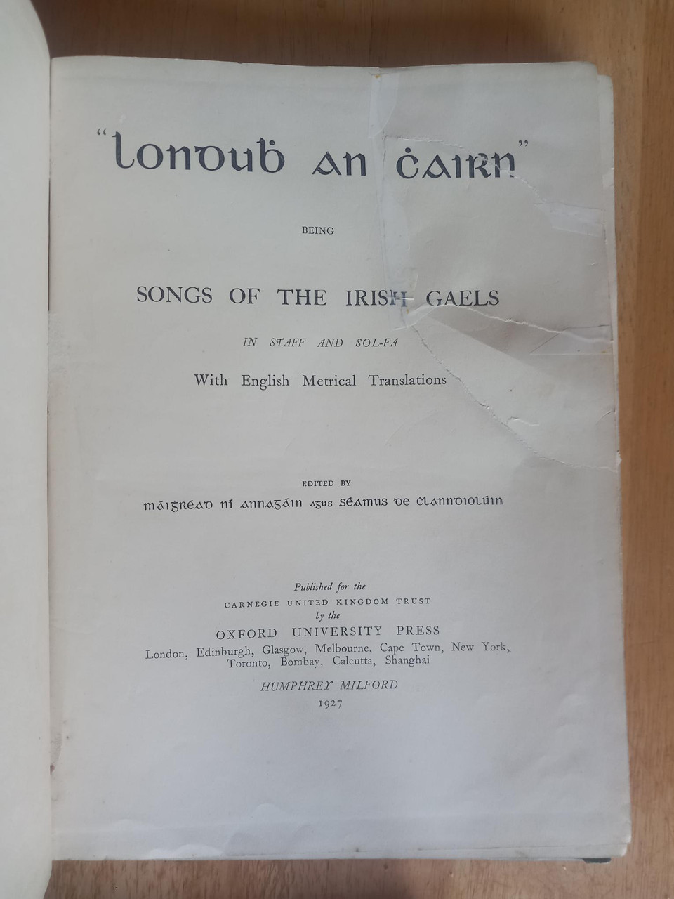 Title page, showing repaired corner