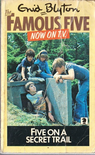 Enid Blyton / Five on a Secret Trail (Vintage Paperback)