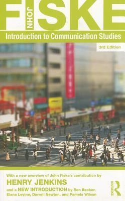 John Fiske / Introduction to Communication Studies (Large Paperback)