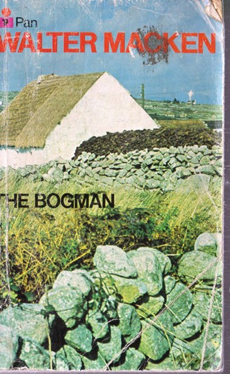 Walter Macken / The Bogman. (Vintage Paperback)