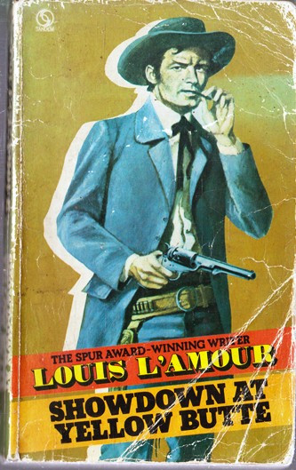 Louis L'Amour / Showdown at Yellow Butte (Vintage Paperback)