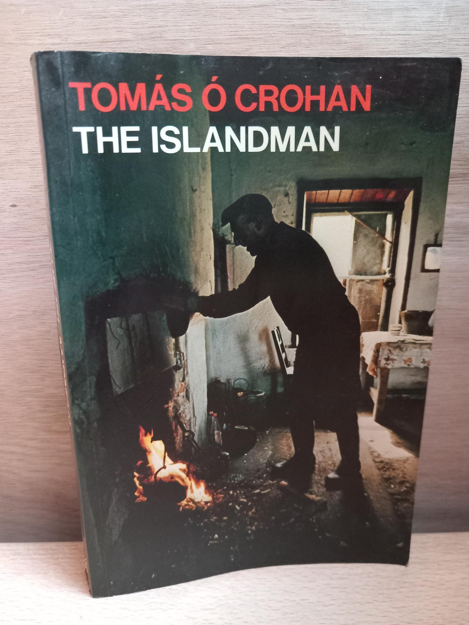 Tomás Ó Crohan ( Tomás Ó Criomhthain )  - The Islandman - PB - Blaskets Kerry ( Translated by Robin Flower)  1978 ( Originally 1937 )